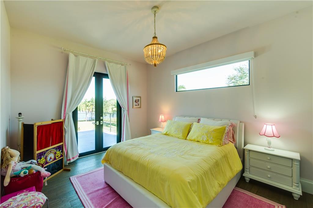 PINE RIDGE - Residential