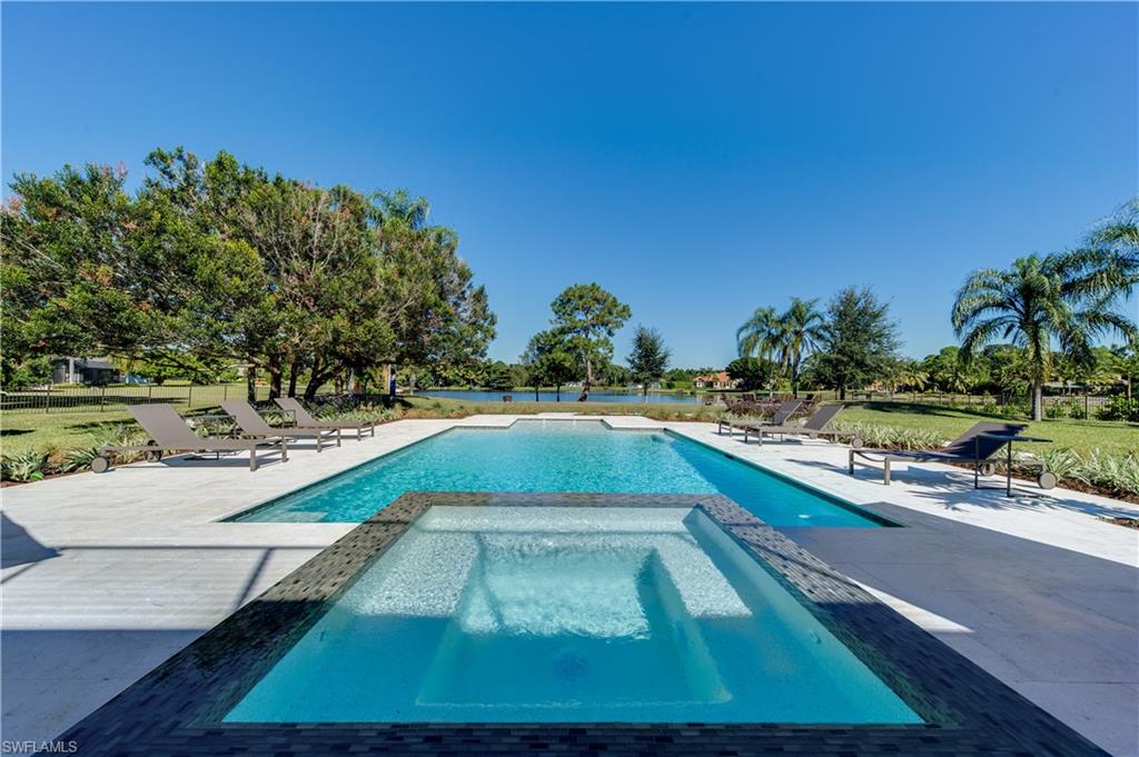 PINE RIDGE - Residential