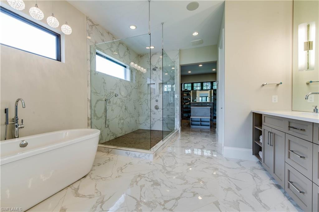 PINE RIDGE - Residential