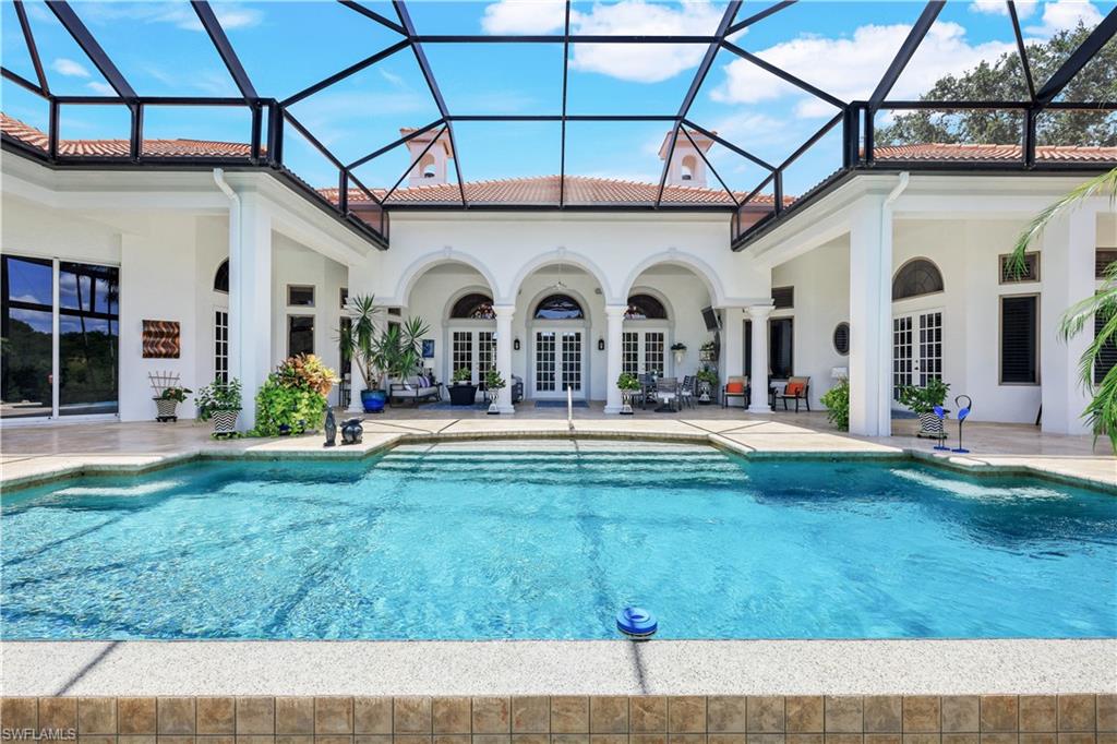 BAY WOODS - Residential