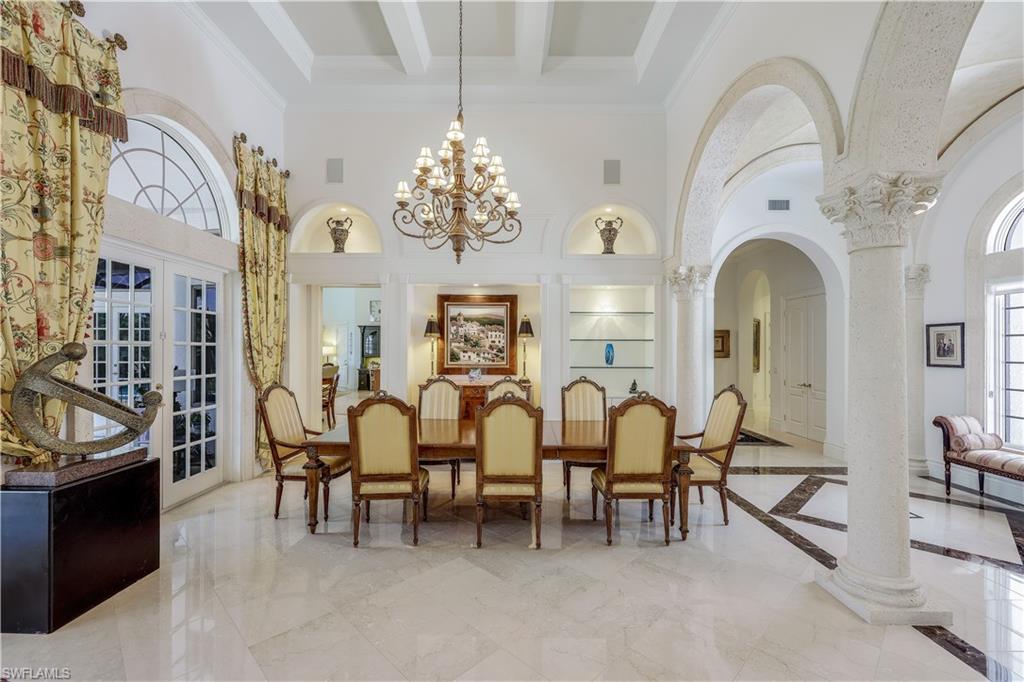 BAY WOODS - Residential