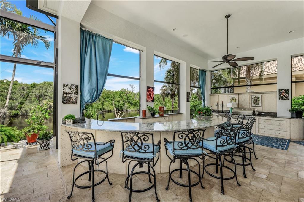 BAY WOODS - Residential