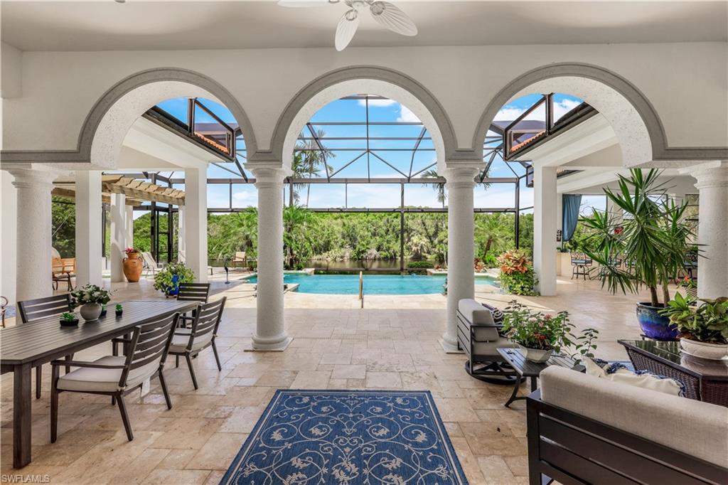 BAY WOODS - Residential