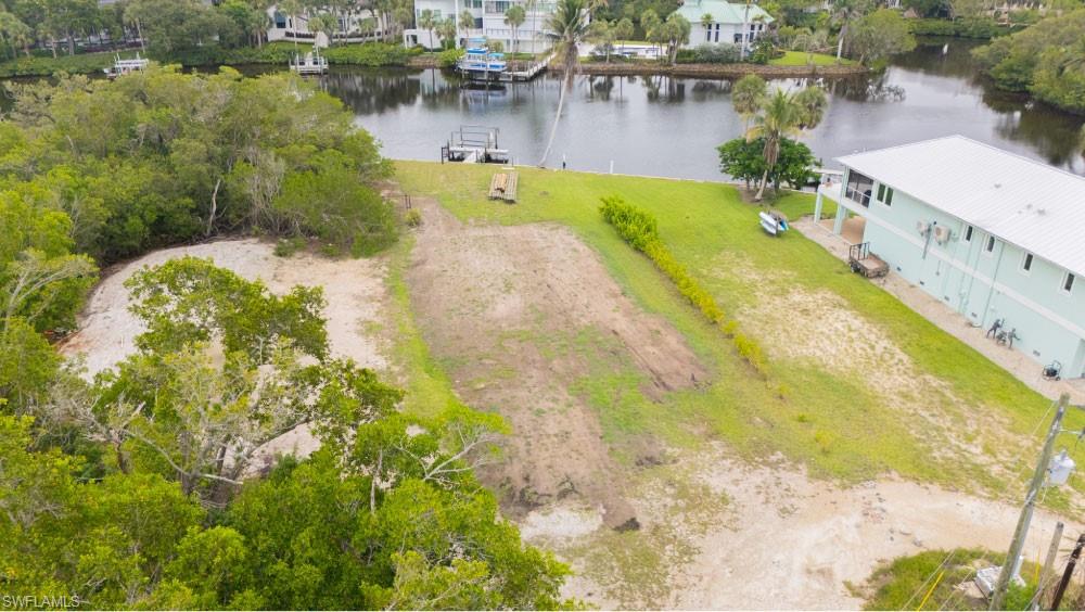 BONITA SPRINGS - Land