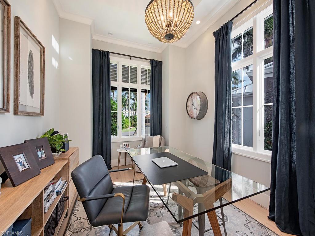 ROYAL HARBOR - Residential