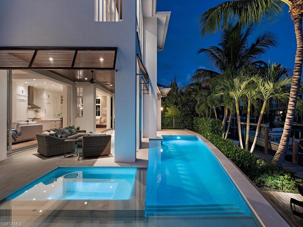 ROYAL HARBOR - Residential