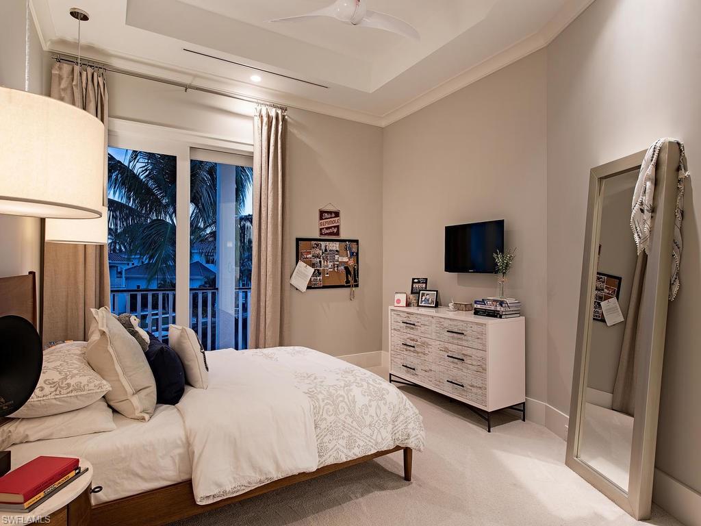 ROYAL HARBOR - Residential