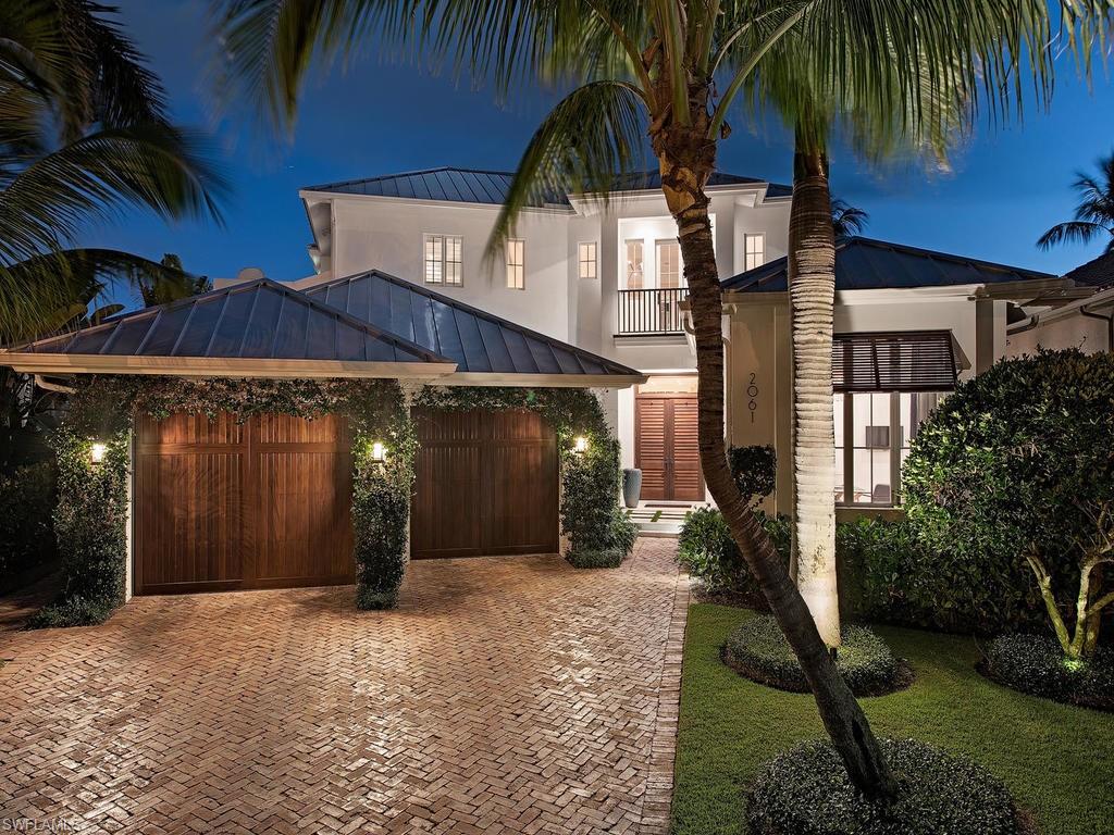 ROYAL HARBOR - Residential