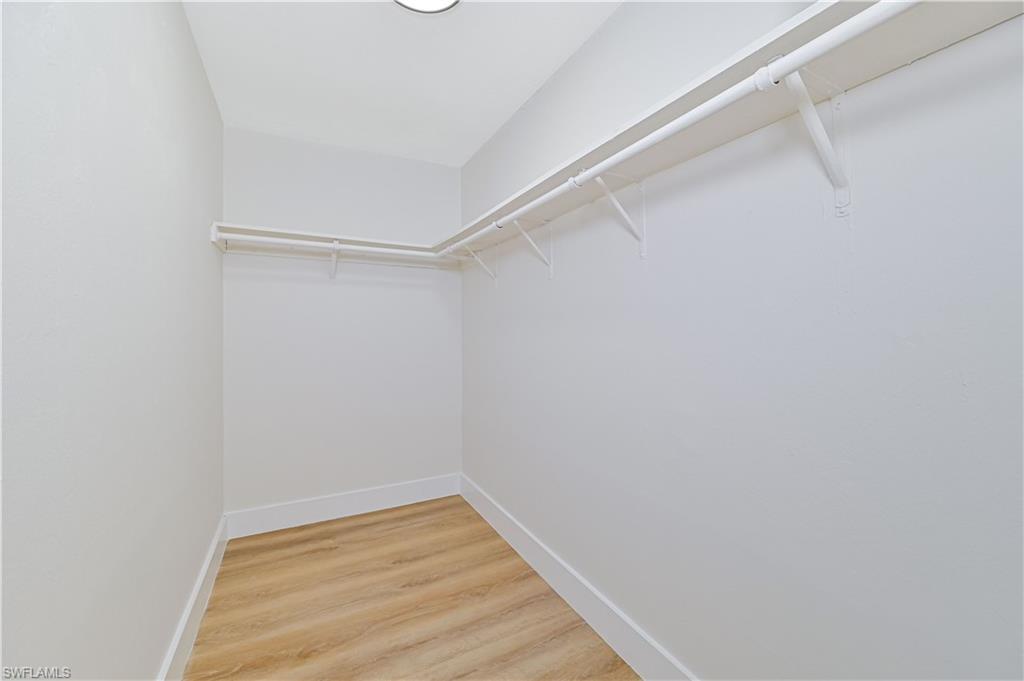 FORT MYERS SHORES - Residential