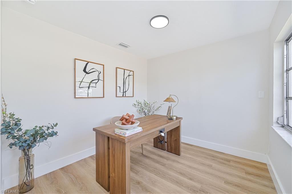 FORT MYERS SHORES - Residential