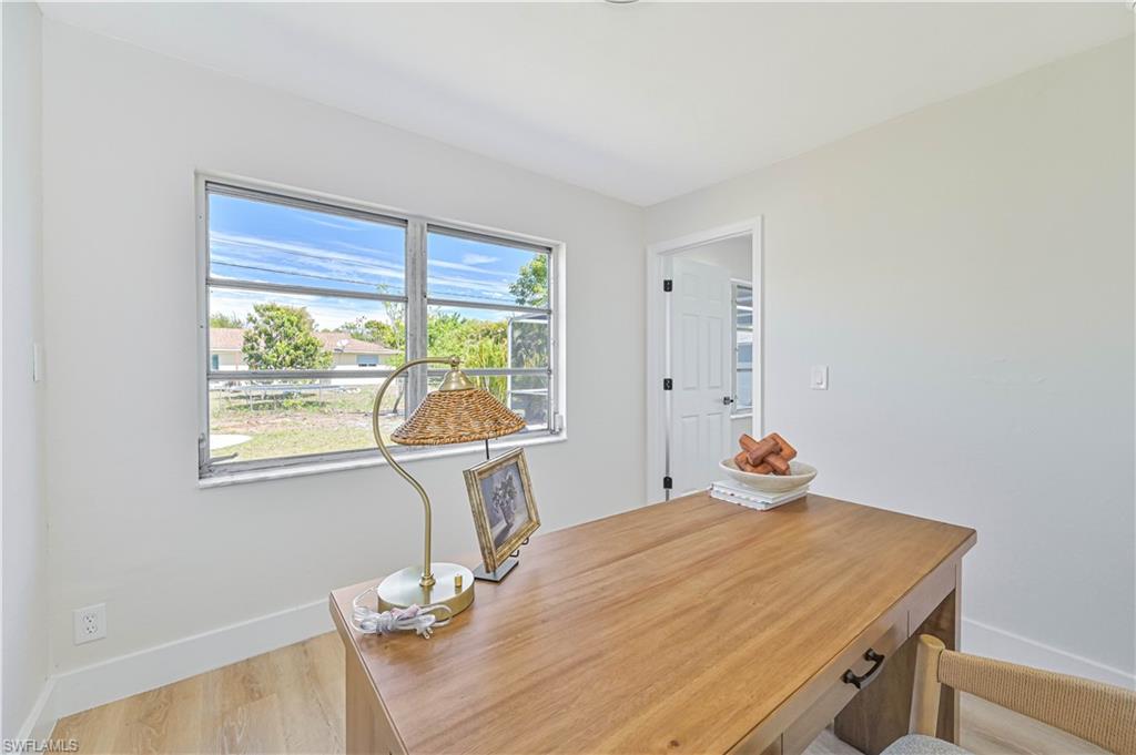 FORT MYERS SHORES - Residential