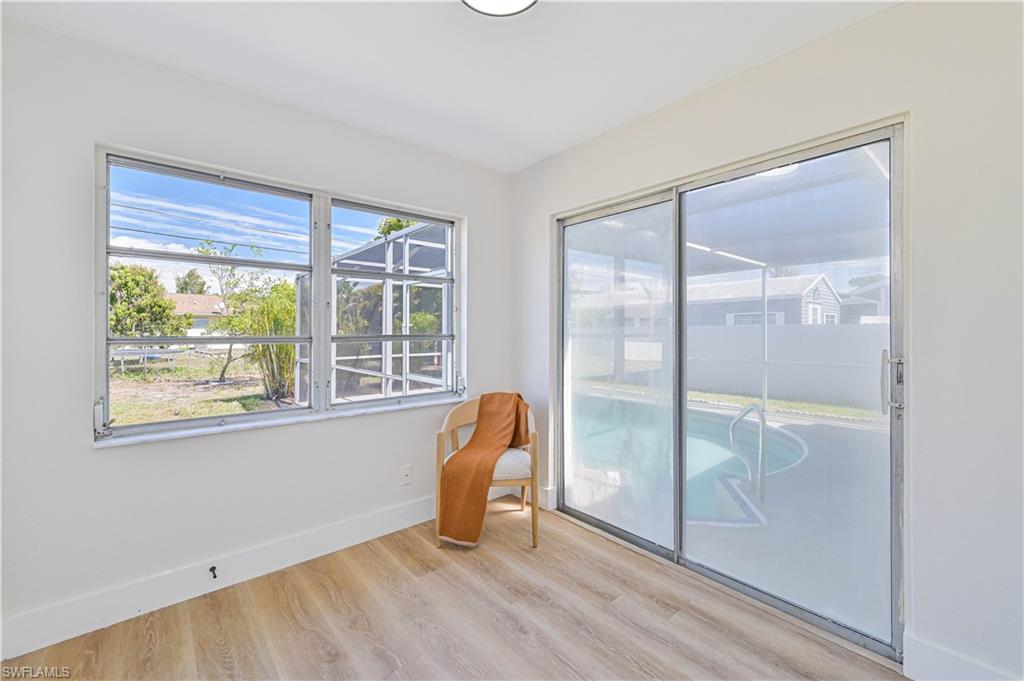 FORT MYERS SHORES - Residential