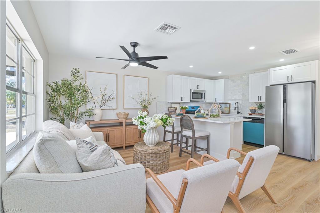 FORT MYERS SHORES - Residential