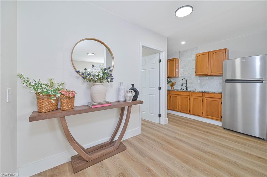 FORT MYERS SHORES - Residential