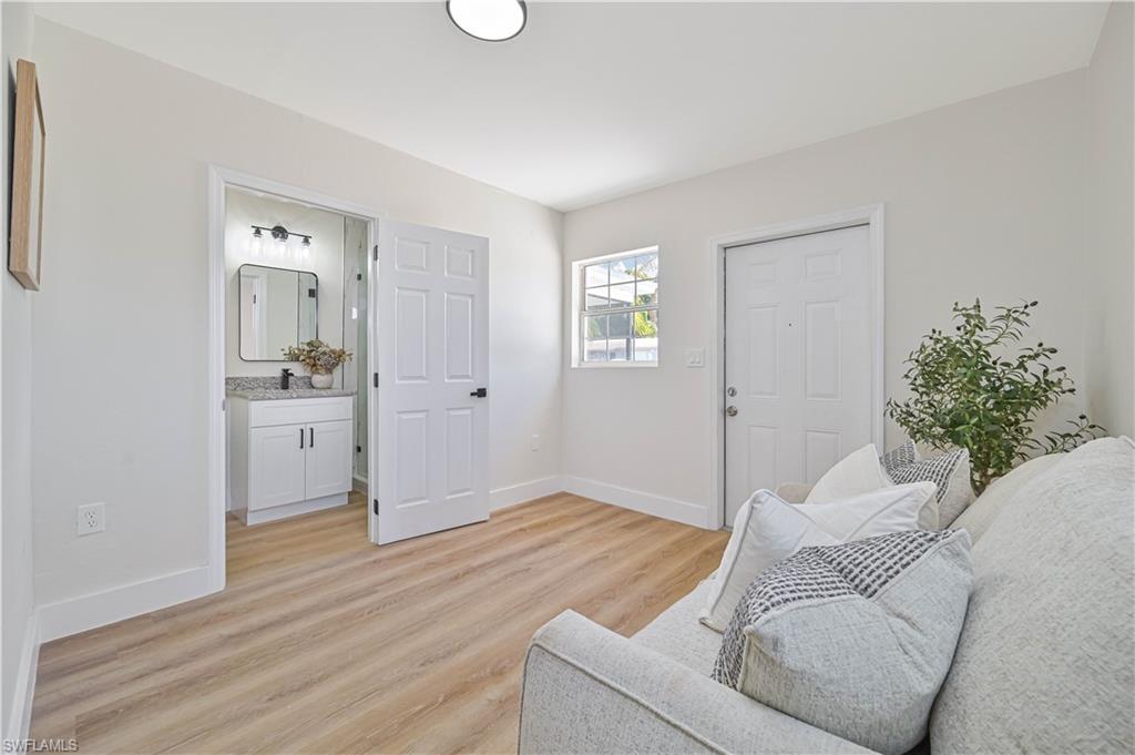 FORT MYERS SHORES - Residential