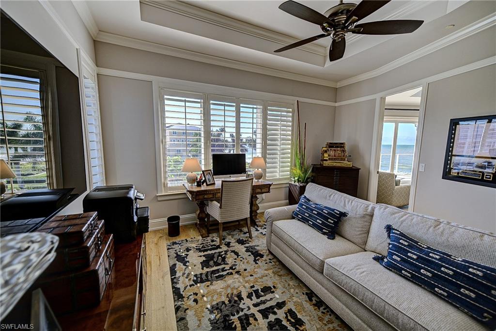 BAREFOOT BEACH - Residential