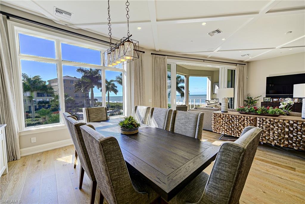 BAREFOOT BEACH - Residential