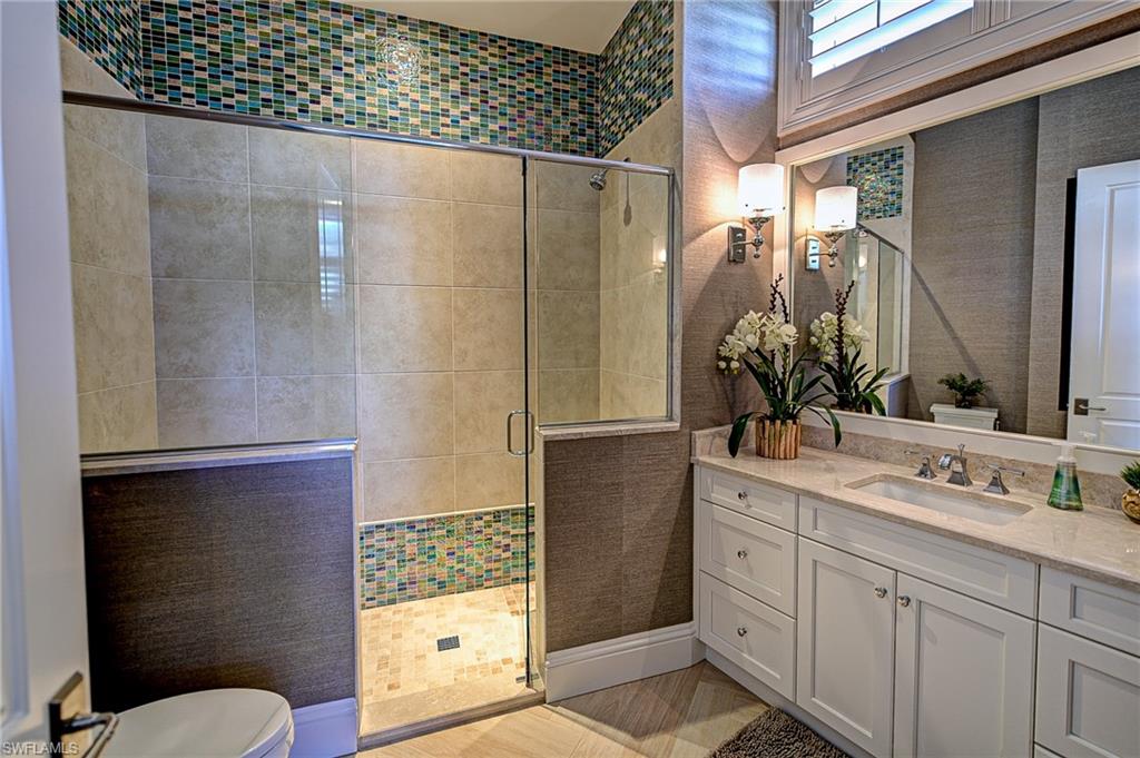 BAREFOOT BEACH - Residential