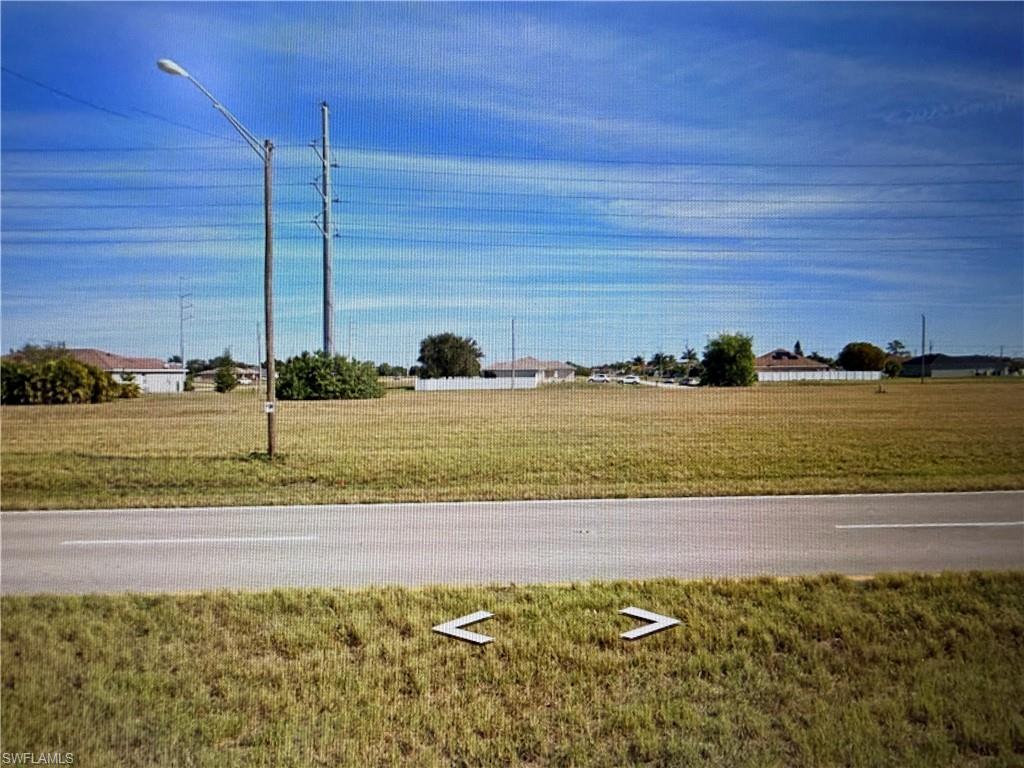 CAPE CORAL - Land