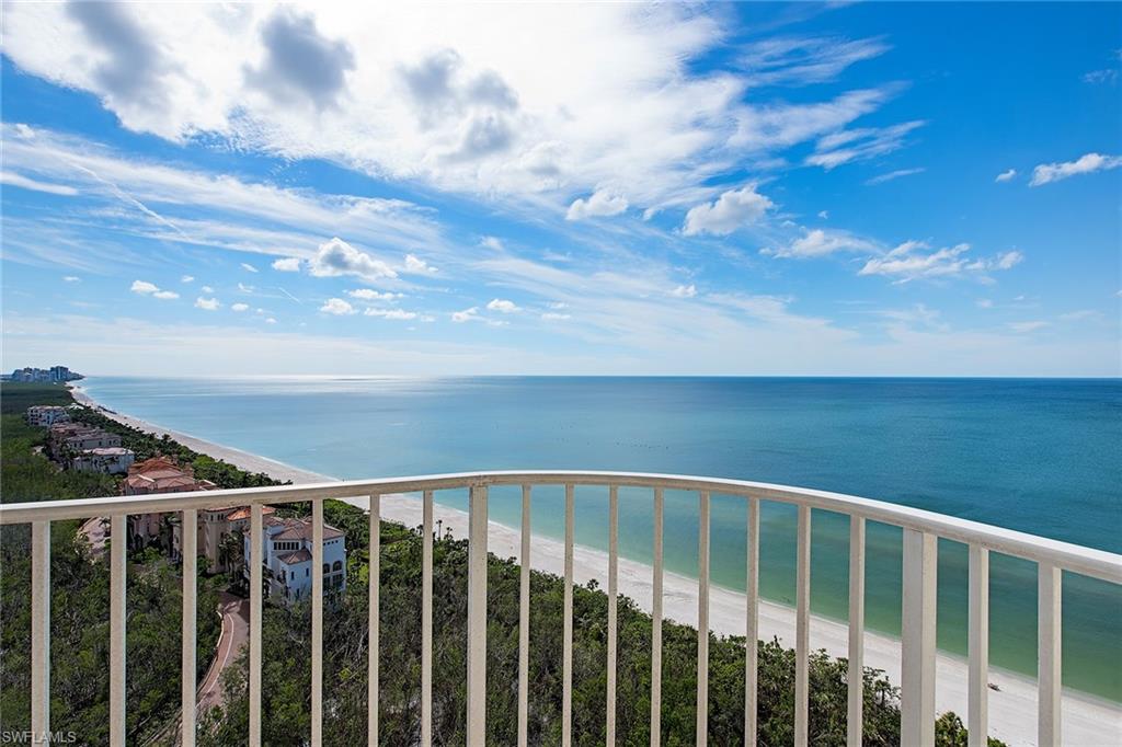 CONTESSA AT BAY COLONY - Residential