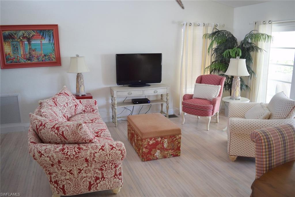 LAGUNA SHORES - Residential