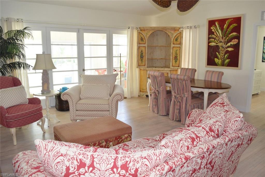 LAGUNA SHORES - Residential