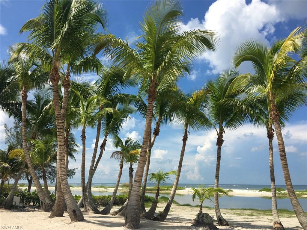 LAGUNA SHORES - Residential