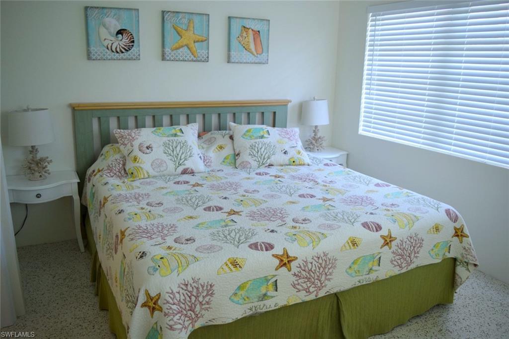 LAGUNA SHORES - Residential