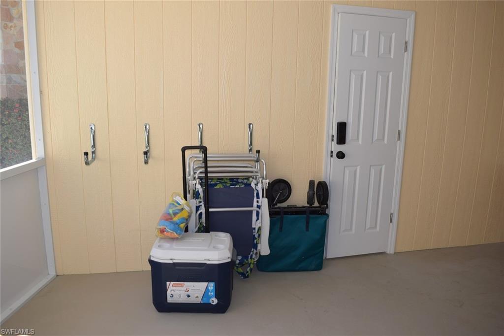 LAGUNA SHORES - Residential