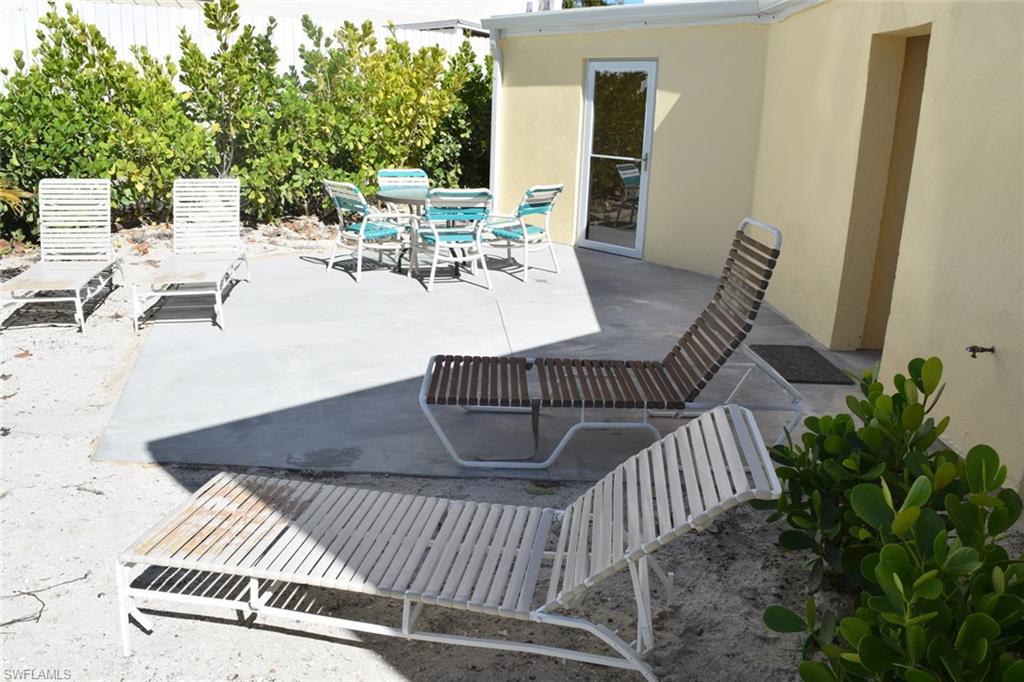 LAGUNA SHORES - Residential