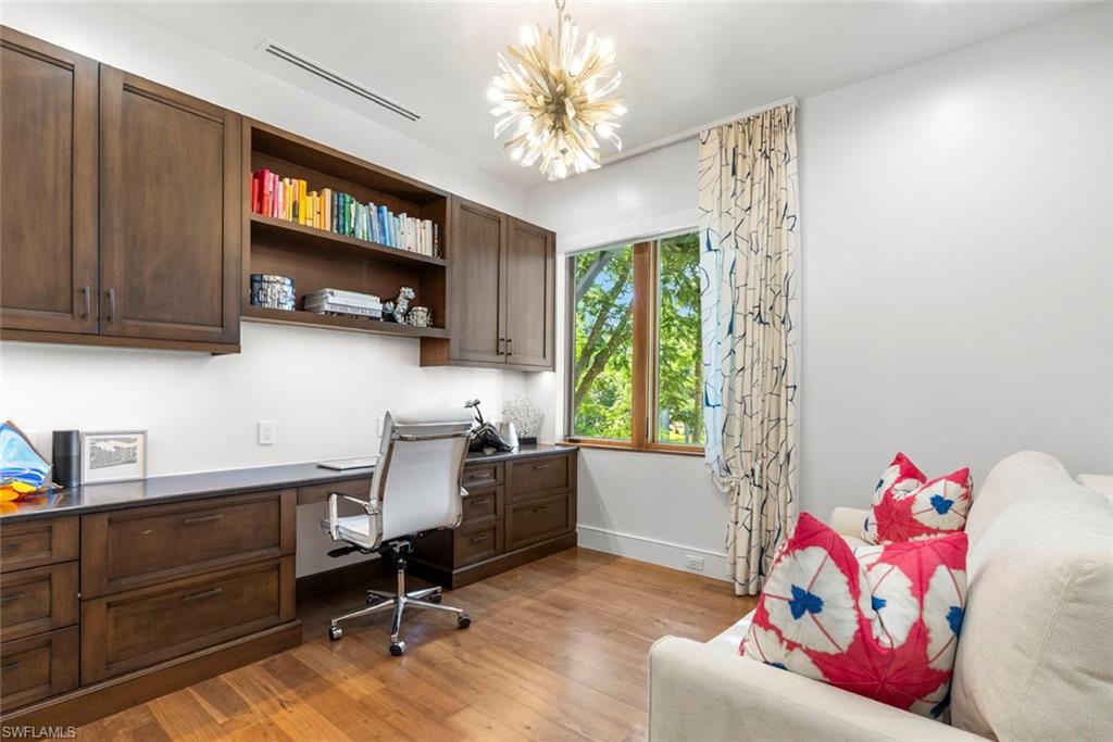 OLDE NAPLES - Residential