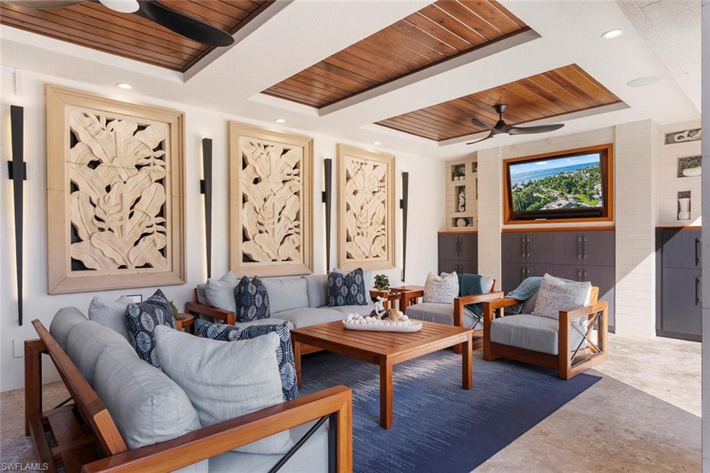 OLDE NAPLES - Residential