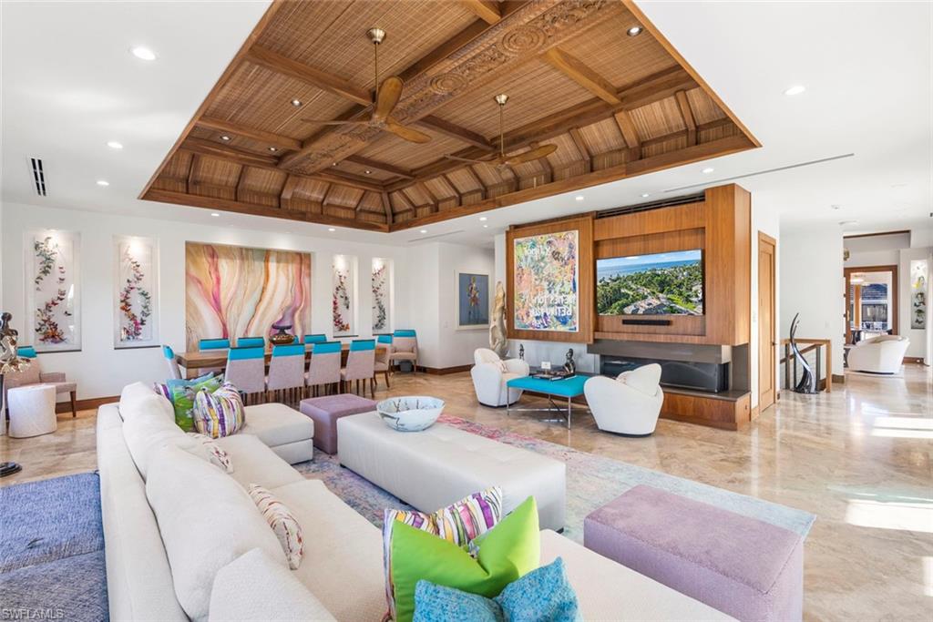 OLDE NAPLES - Residential