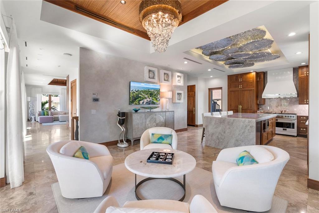 OLDE NAPLES - Residential