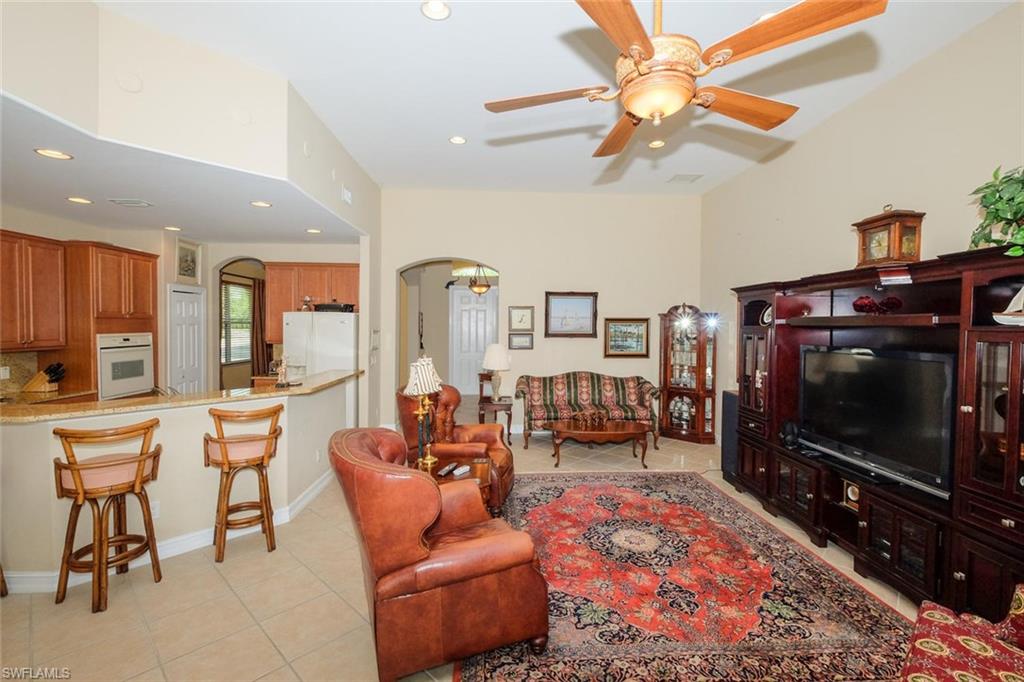 MONTICELLO - Residential