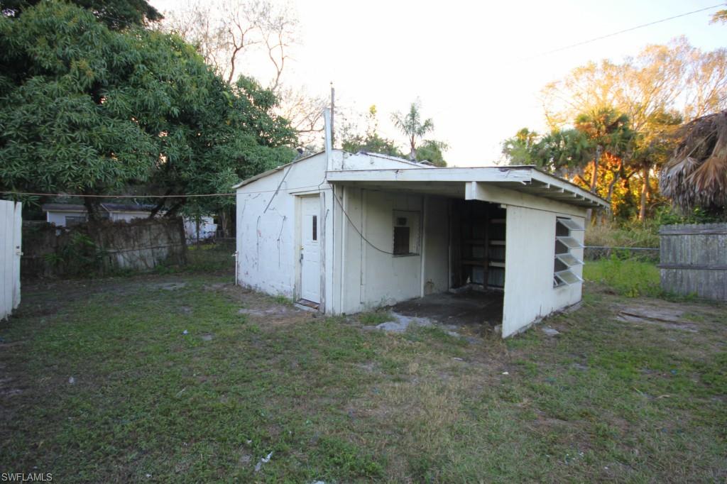 RUSSEL PARK - Residential