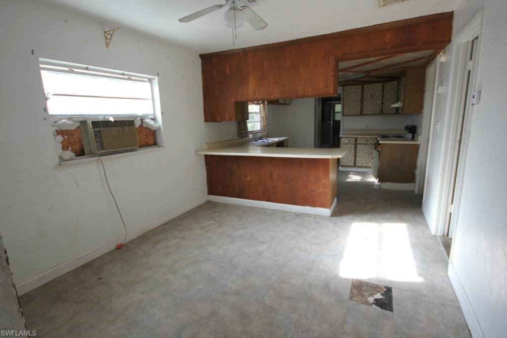 RUSSEL PARK - Residential