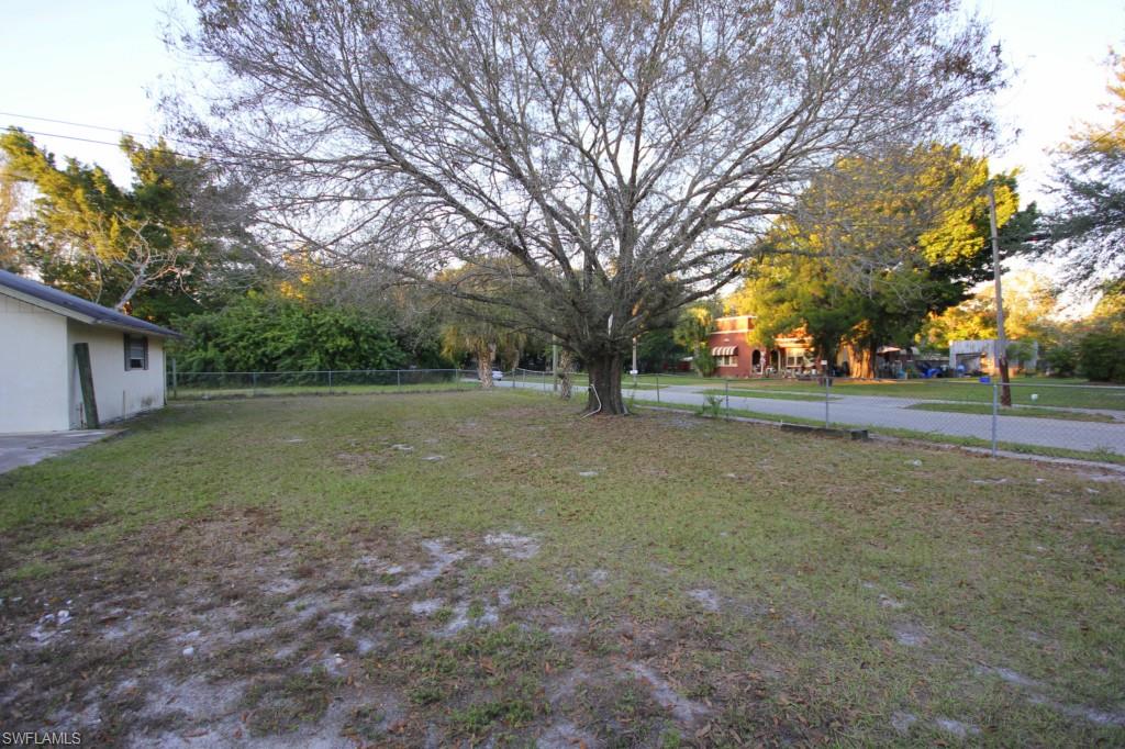 RUSSEL PARK - Residential