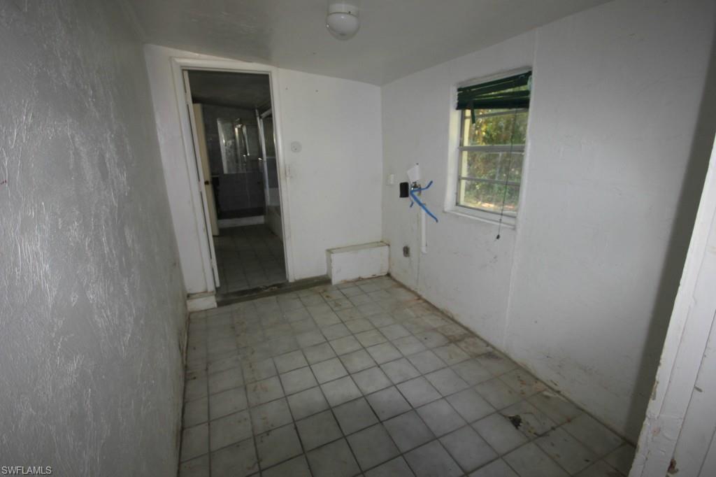 RUSSEL PARK - Residential