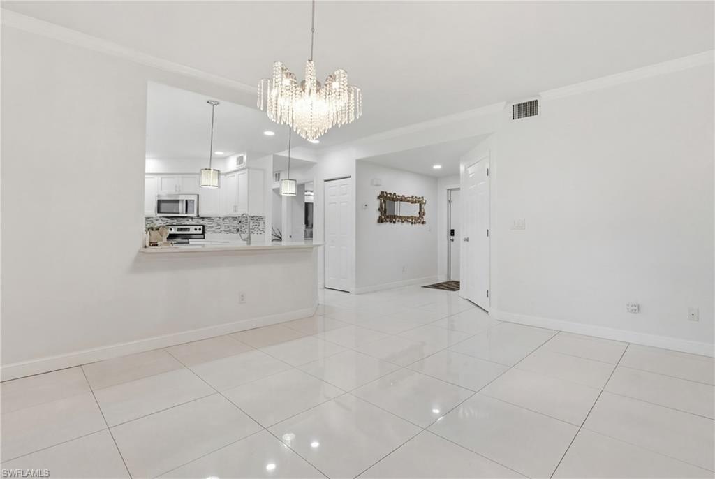 COLONY - Residential