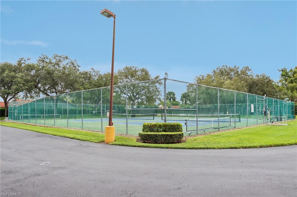 PARTRIDGE POINTE - Residential