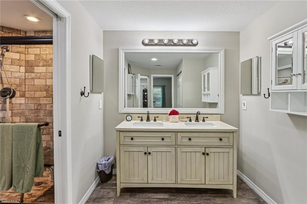 PARTRIDGE POINTE - Residential