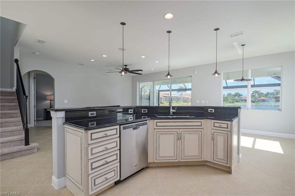 FIRANO AT NAPLES - Residential