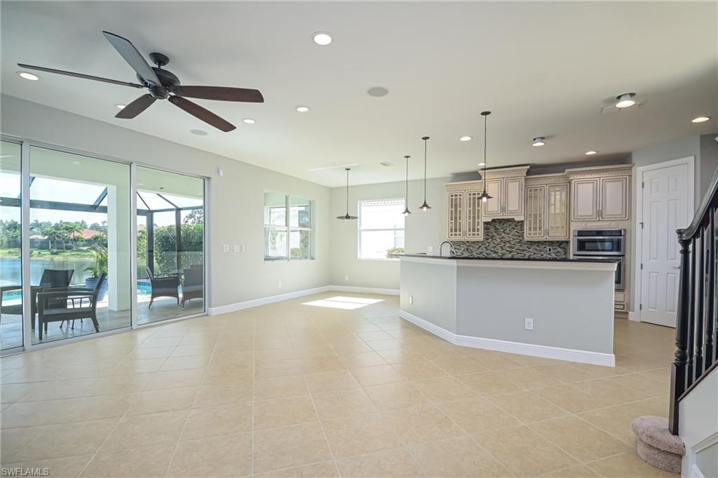 FIRANO AT NAPLES - Residential