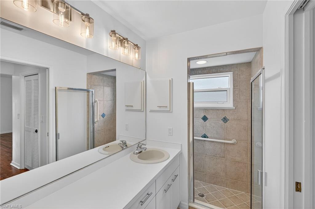 REGENT PARK - Residential