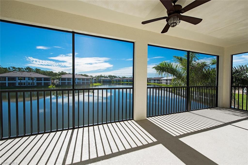 CARRIAGE HOMES AT LIVINGSTON LAKES - Residential