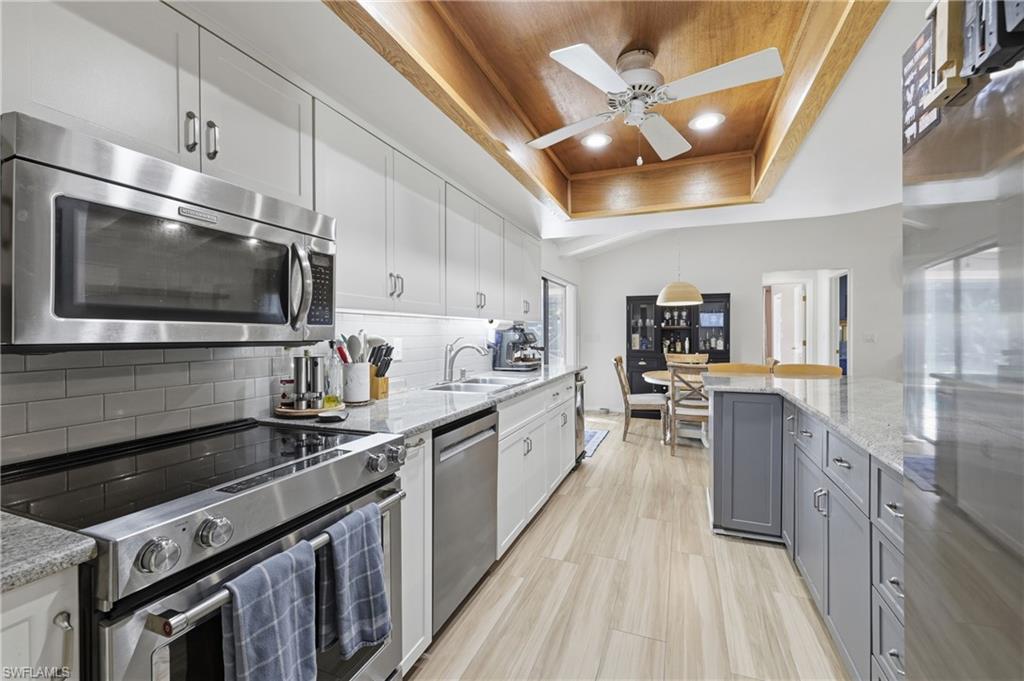 EAGLE RIDGE - Residential