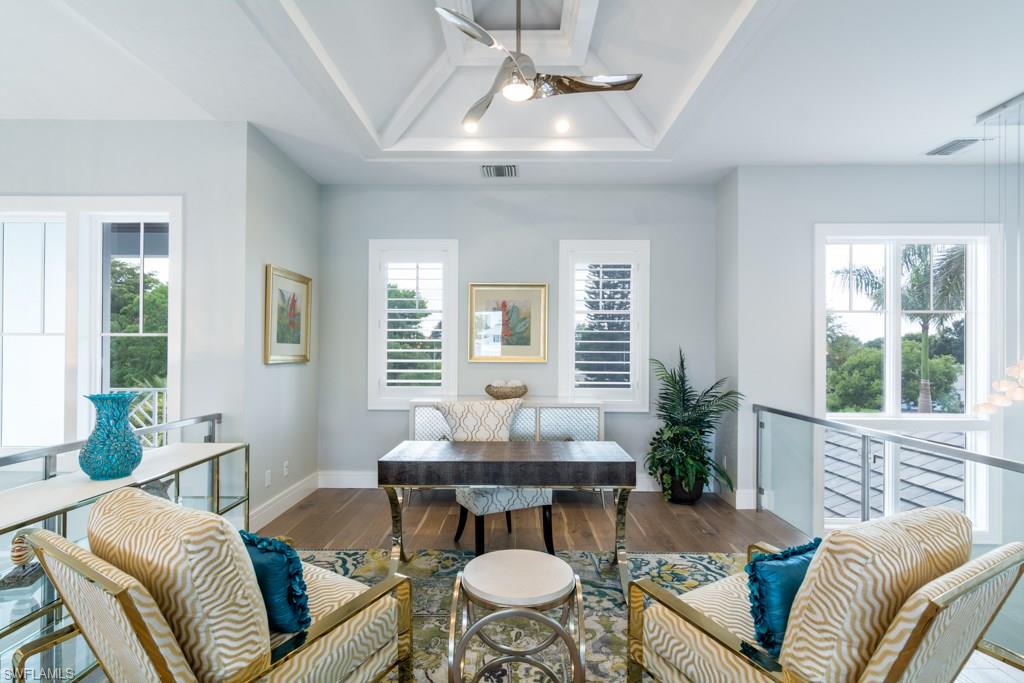 PARK SHORE - Residential