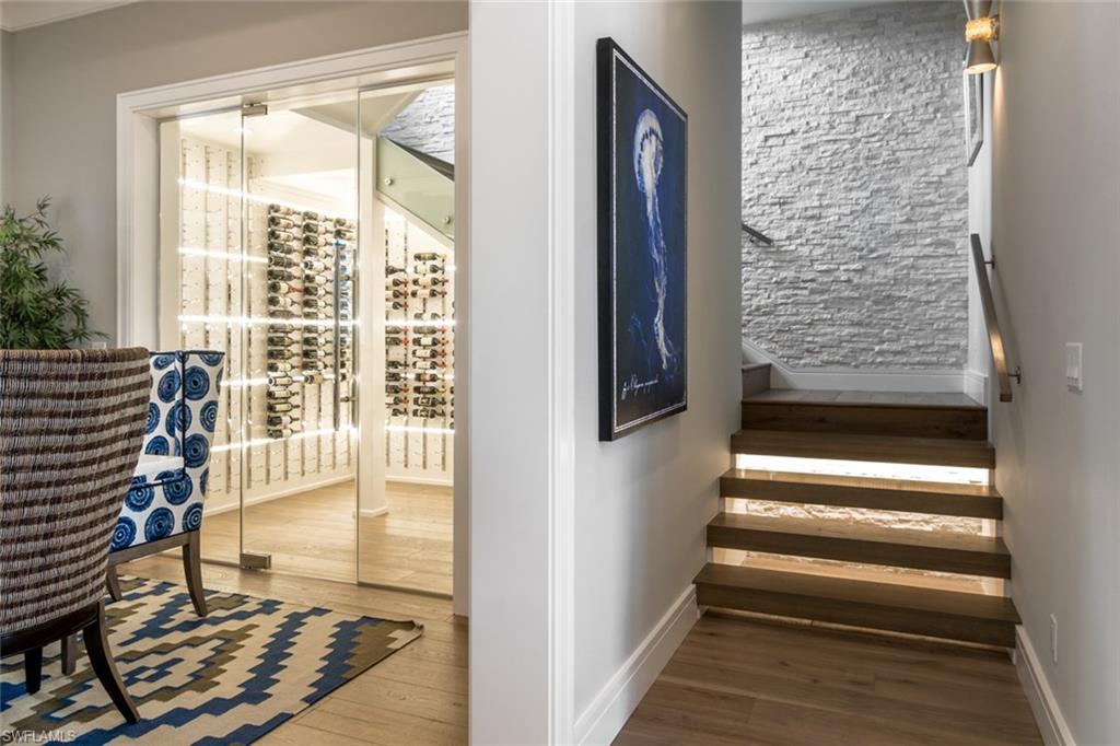 PARK SHORE - Residential