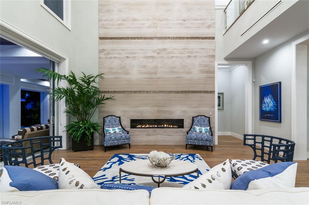 PARK SHORE - Residential